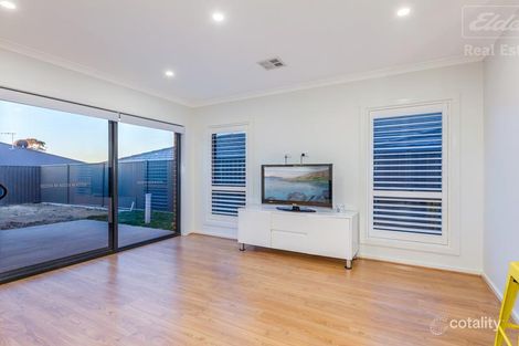 Property photo of 17 Daniel Street Googong NSW 2620