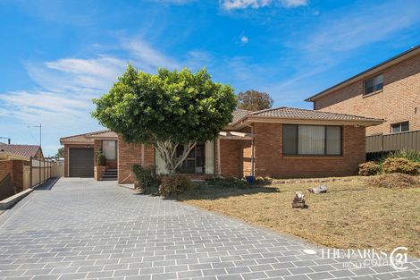 3 Glen Osmond Cres, Bossley Park, NSW 2176