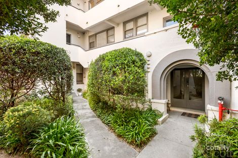 Property photo of 8/57 Ormond Esplanade Elwood VIC 3184