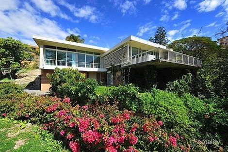 Property photo of 2 The Coombe Mosman Park WA 6012