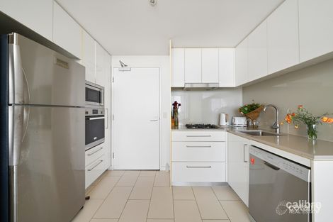 Property photo of 2067/16 Hamilton Place Bowen Hills QLD 4006