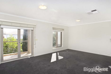 Property photo of 73 The Crescent Port Melbourne VIC 3207