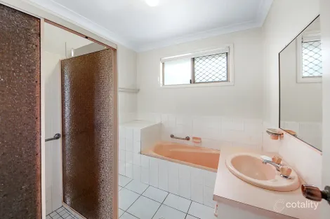 Property photo of 2/3 Gayome Street Pacific Paradise QLD 4564