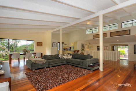 Property photo of 12 Cheshire Grove Elanora QLD 4221