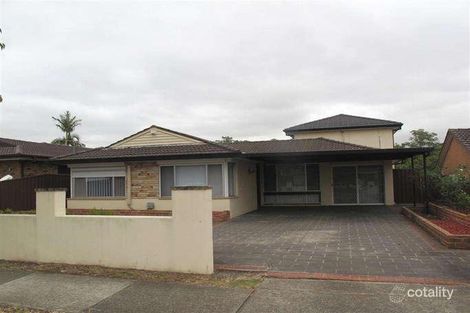 99 Melbourne Rd, St Johns Park, NSW 2176