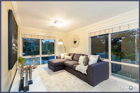Property photo of 1 Dry Street Curtin ACT 2605