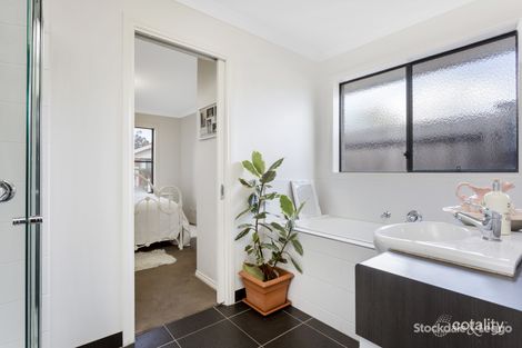 Property photo of 11/9 Warrenwood Place Langwarrin VIC 3910