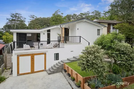 12 Fragar Ave, Wyoming, NSW 2250