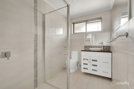Property photo of 29 Langdon Crescent Craigieburn VIC 3064