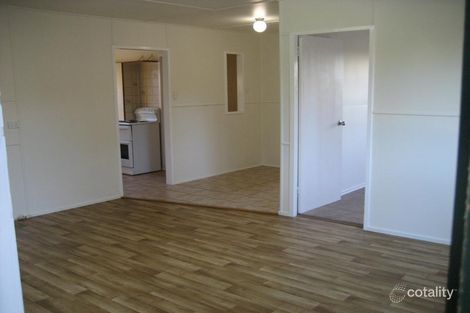 Property photo of 18 Bellhaven Drive Bundamba QLD 4304