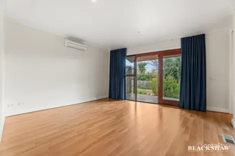 Property photo of 122 Monaro Crescent Red Hill ACT 2603