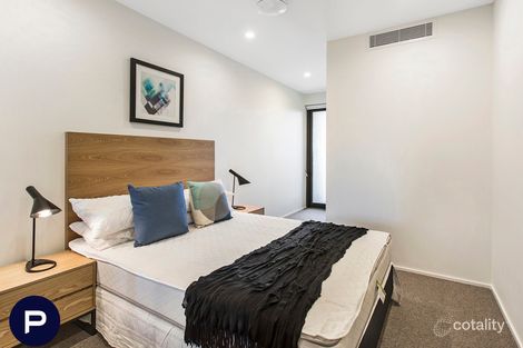 Property photo of 703/36 Anglesey Street Kangaroo Point QLD 4169