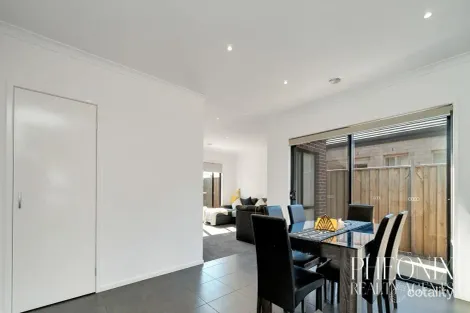 Property photo of 14 Wicker Street Werribee VIC 3030