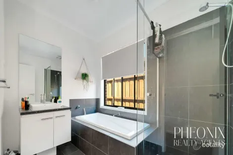 Property photo of 14 Wicker Street Werribee VIC 3030