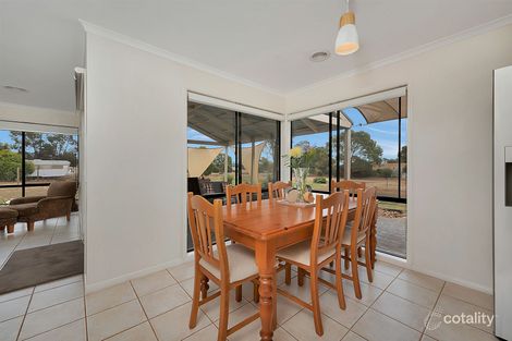 Property photo of 2 Huntingdale Drive Yarrawonga VIC 3730