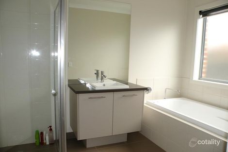 Property photo of 31 Mathieson Place Lara VIC 3212