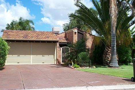 18 Woodhouse Way, Noranda, WA 6062