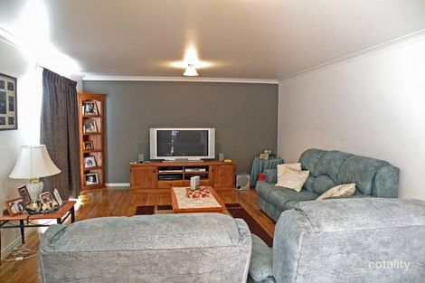 Property photo of 15 Orlando Grove Avalon VIC 3212