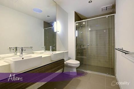 Property photo of 16 Muyan Circuit Burwood VIC 3125