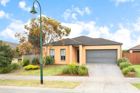 Property photo of 66 Grices Road Berwick VIC 3806
