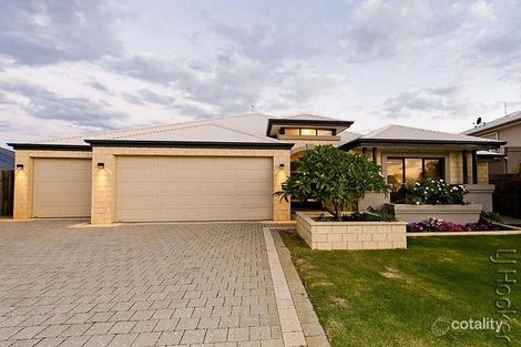 4 Grasshill Gra, Halls Head, WA 6210