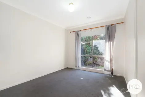 Property photo of 16 Casper Lane Glenroy NSW 2640