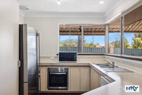 Property photo of 1 Brookside Gardens Caversham WA 6055