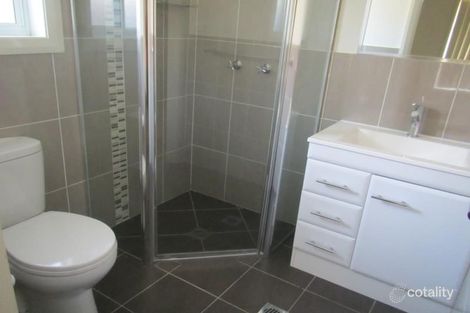 Property photo of 11 Kaputar Close North Tamworth NSW 2340