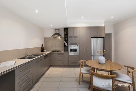 Property photo of 17 Oban Street South Yarra VIC 3141