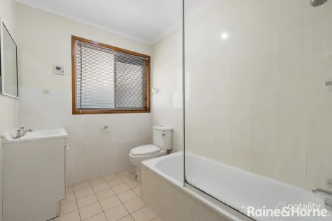 Property photo of 4/1 Davison Street Crestwood NSW 2620
