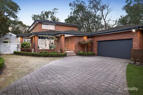 Property photo of 14 Mistletoe Close Knoxfield VIC 3180