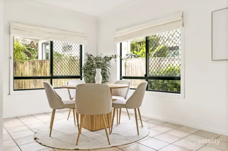Property photo of 3/38 Alva Terrace Gordon Park QLD 4031