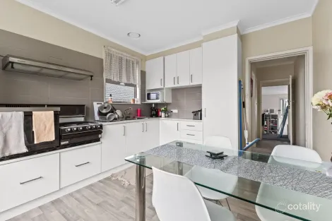 Property photo of 19 Cameron Street Traralgon VIC 3844