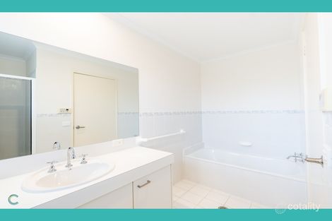 Property photo of 40 Namadgi Circuit Palmerston ACT 2913