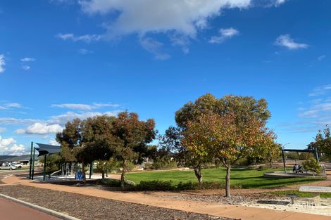 Property photo of 15 Duffield Loop Southern River WA 6110