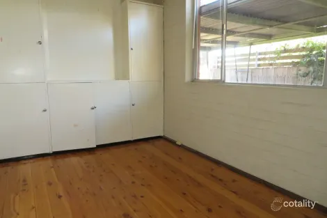 Property photo of 173 Brilliant Street Bathurst NSW 2795