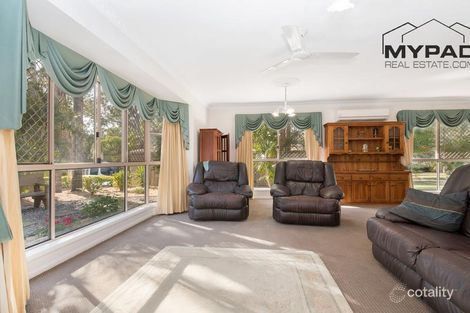 Property photo of 13 Blenheim Court Munruben QLD 4125