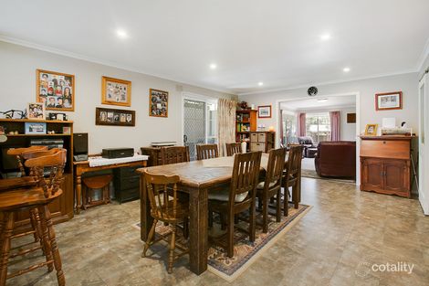 Property photo of 24 Isabella Crescent Frankston VIC 3199