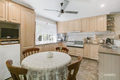 Property photo of 24 Isabella Crescent Frankston VIC 3199