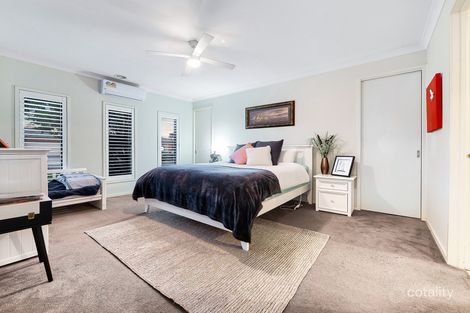 Property photo of 30 Thurvaston Crescent Cranbourne East VIC 3977