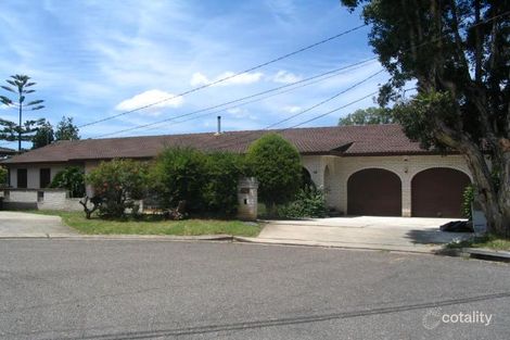 Property photo of 28 Braeside Avenue Smithfield NSW 2164