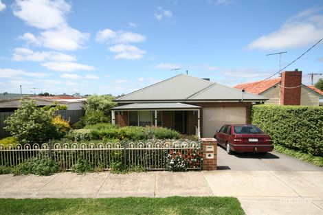 Property photo of 5 Hinchcliff Crescent Newcomb VIC 3219