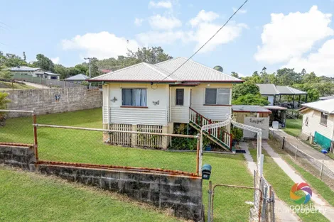 30 Roberts St, South Gladstone, QLD 4680