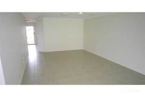 Property photo of 2/2A Pinnacle Court Avoca QLD 4670
