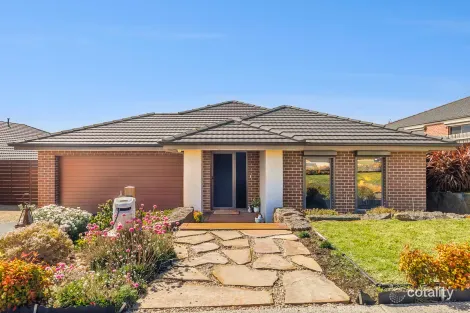 Property photo of 26 Gordon Boulevard Gisborne VIC 3437