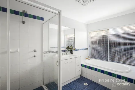 Property photo of 300 Glenwood Park Drive Glenwood NSW 2768