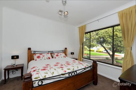 Property photo of 19 Almond Grove Morphett Vale SA 5162