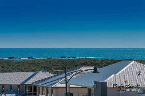 Property photo of 19 Romano Crescent Iluka WA 6028