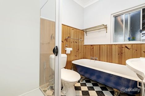 Property photo of 17 Lyndoch Avenue Warrnambool VIC 3280