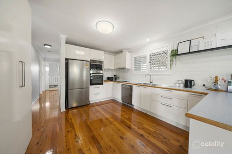 Property photo of 17 Orchid Street Centenary Heights QLD 4350